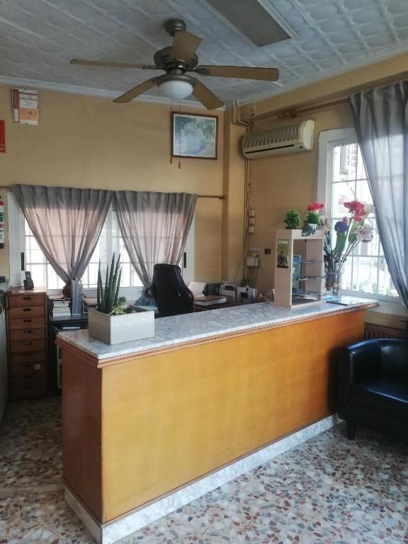 דלפק קבלה תמונה