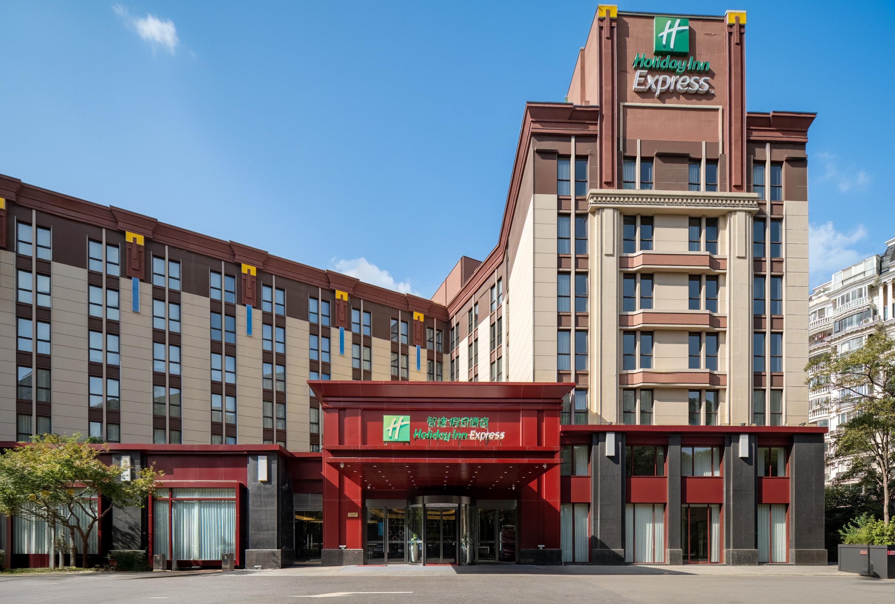בניין