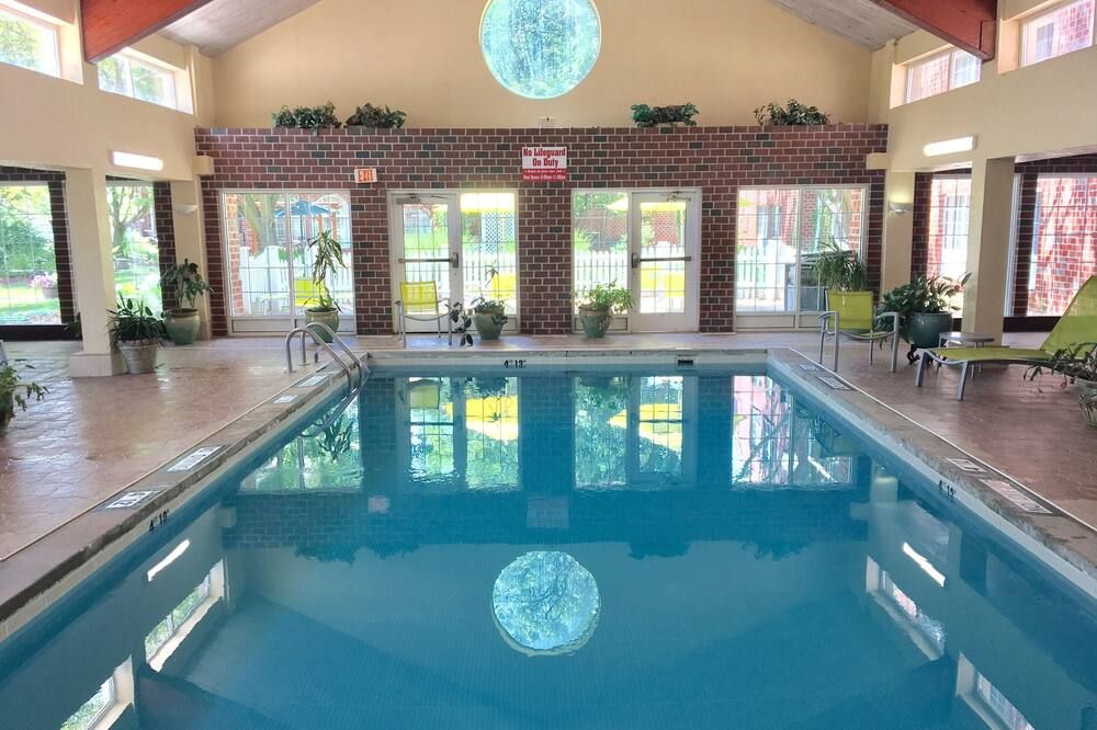 בריכה תמונה