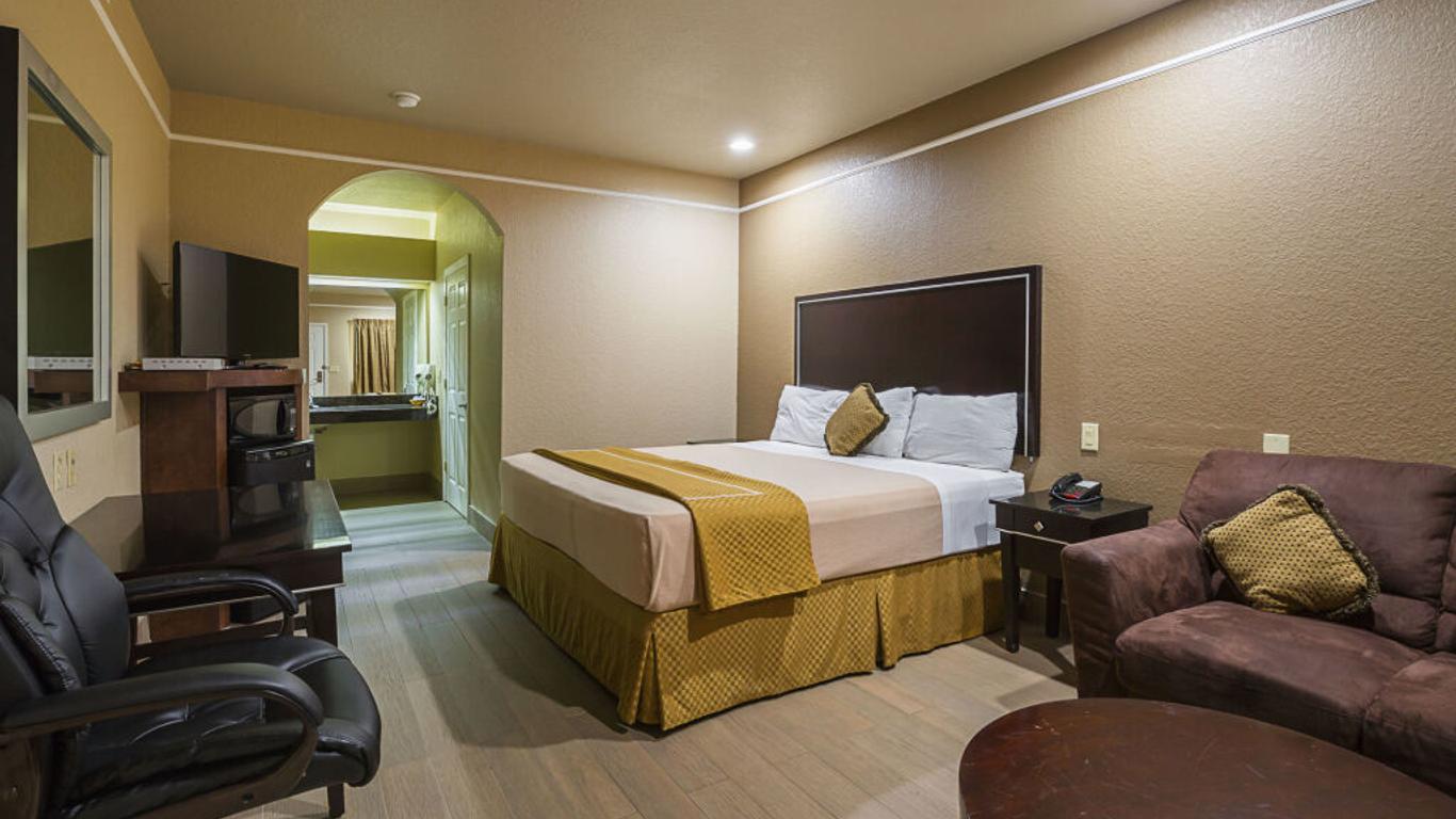 Scottish Inn and Suites Baytown