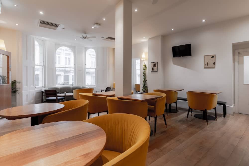 מסעדה תמונה