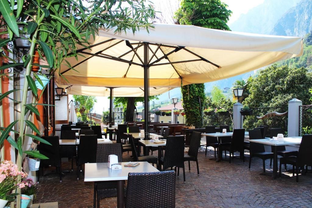 מסעדה תמונה