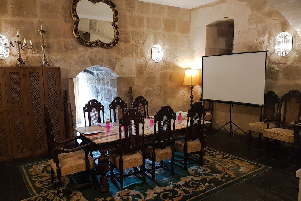 אחר