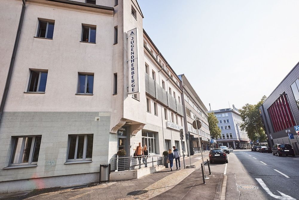 אחר