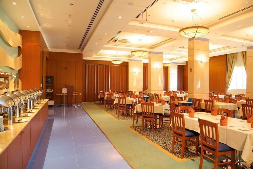 מסעדה תמונה