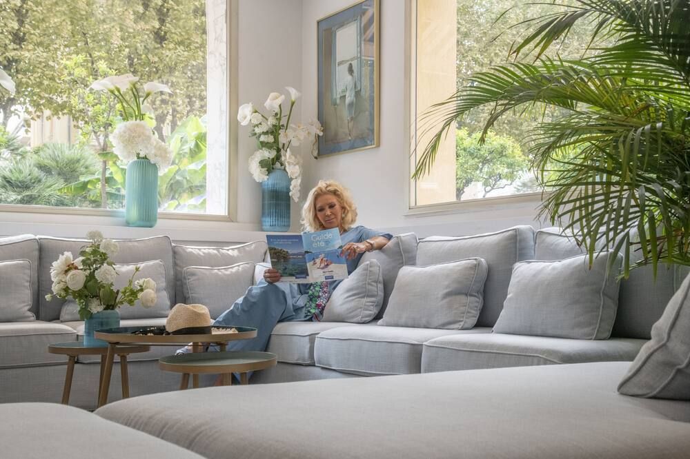 דלפק קבלה תמונה