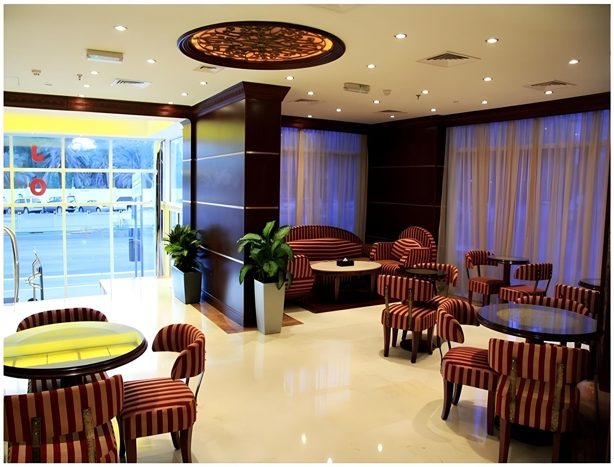 מסעדה תמונה