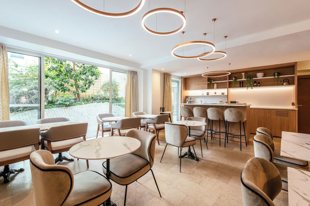 מסעדה תמונה