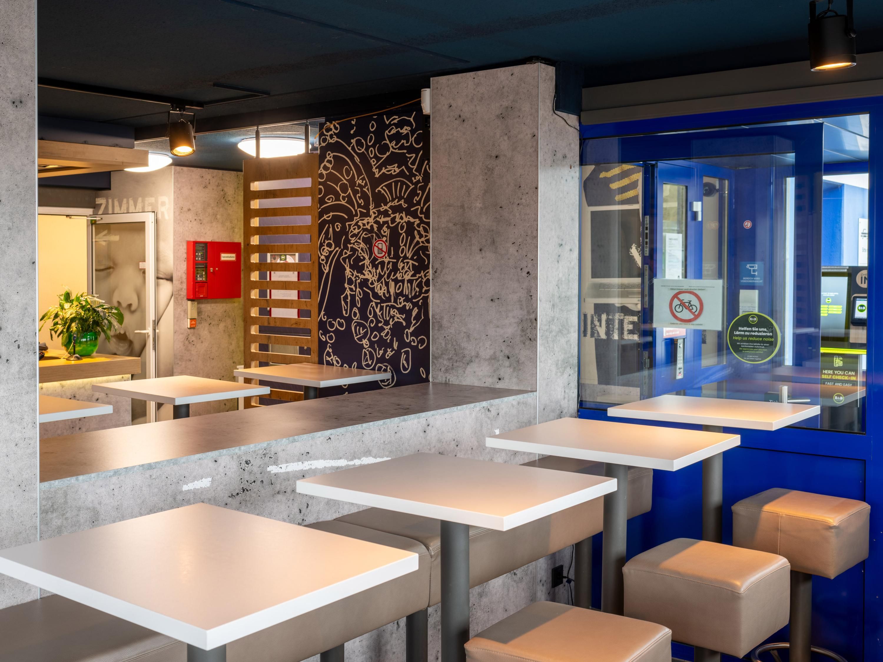 מסעדה תמונה