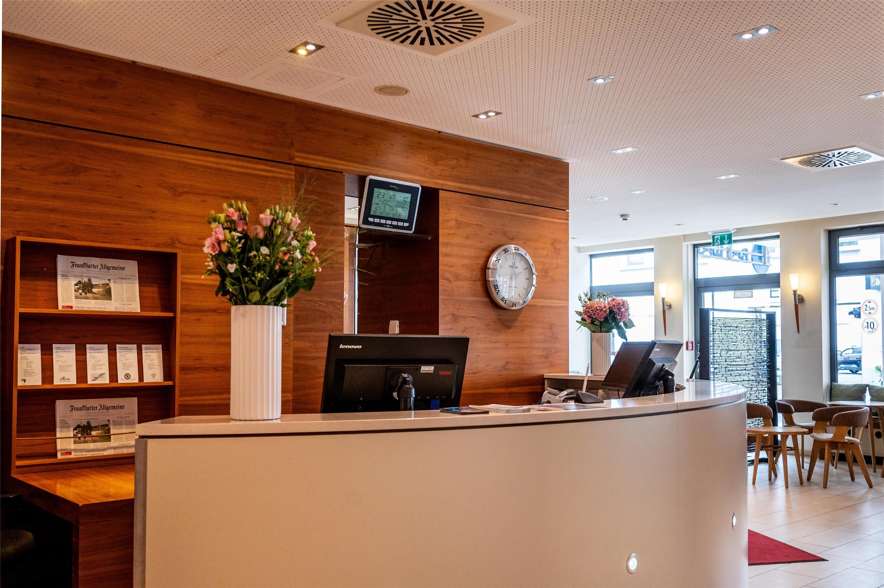 דלפק קבלה