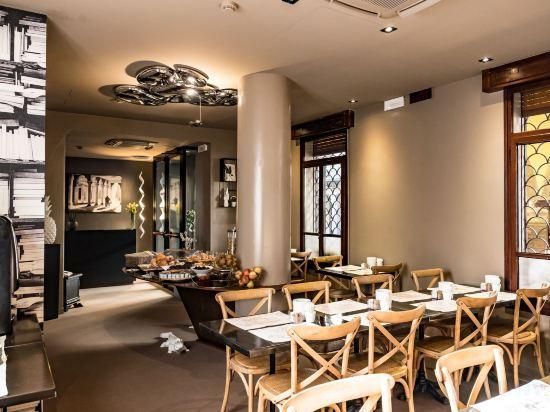 מסעדה תמונה