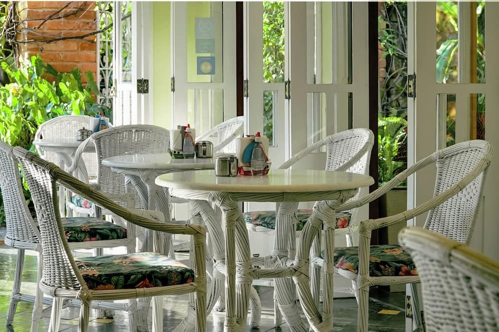 מסעדה תמונה