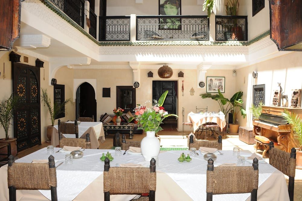 מסעדה תמונה