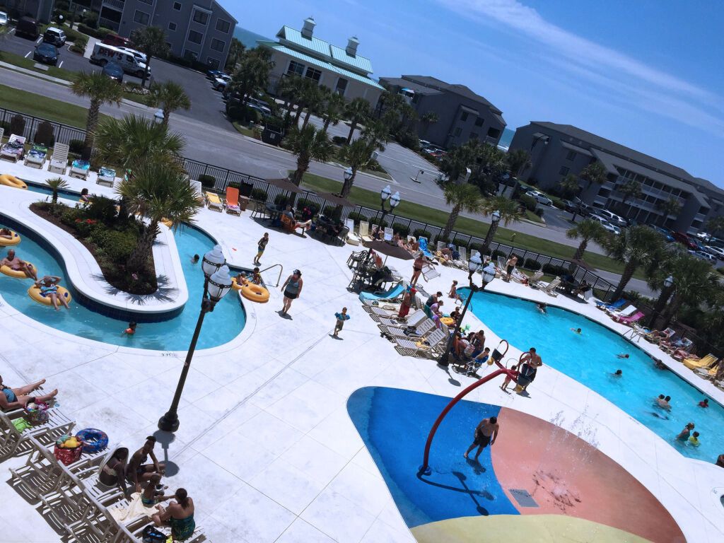 בריכה תמונה