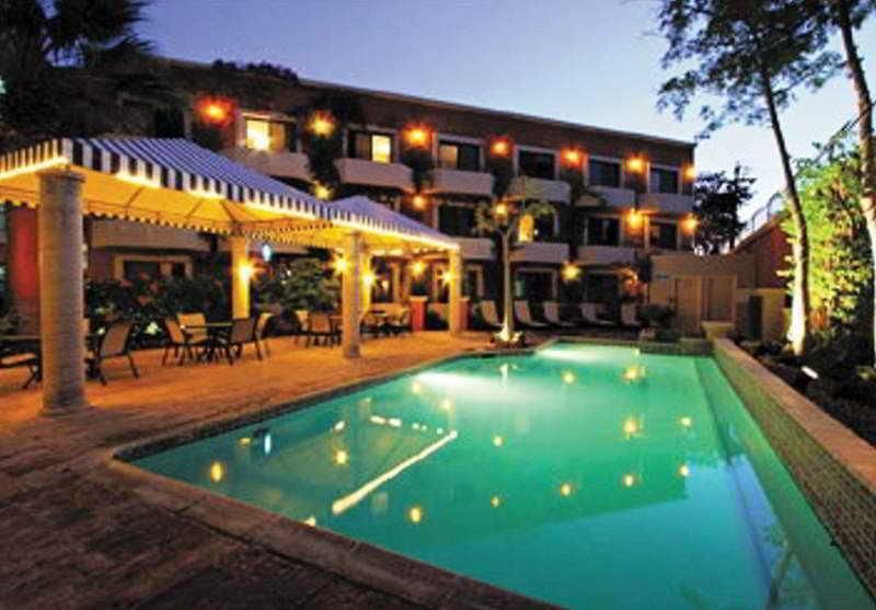 בריכה תמונה