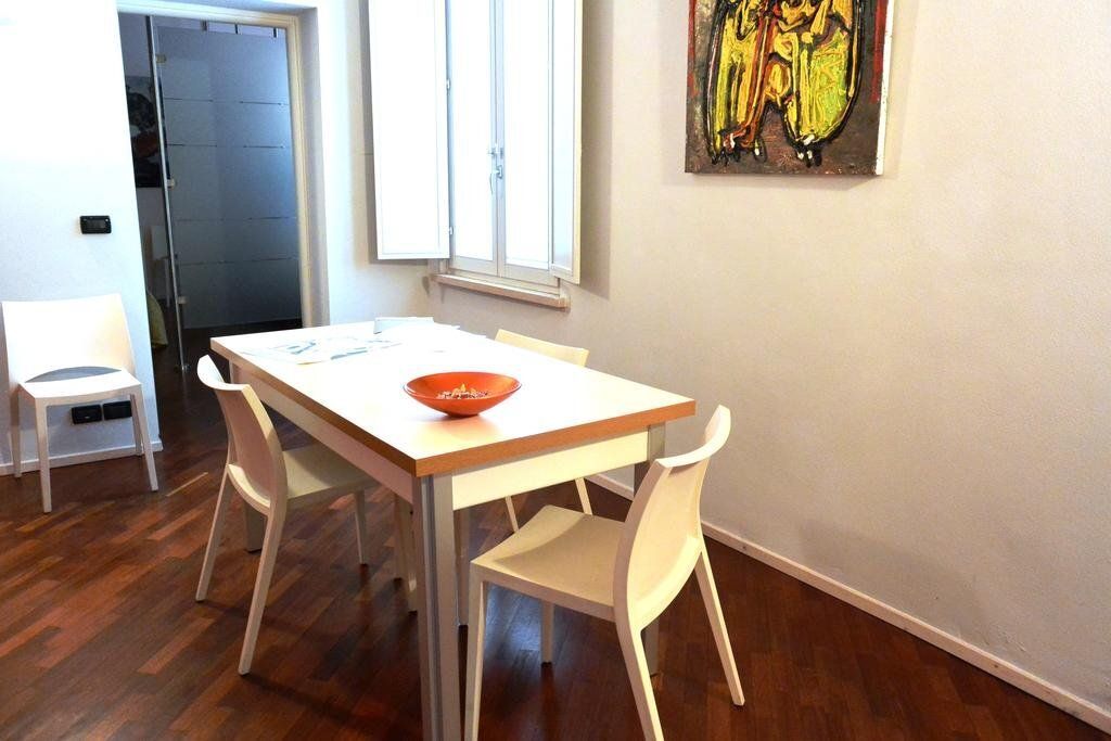 חדר אוכל תמונה