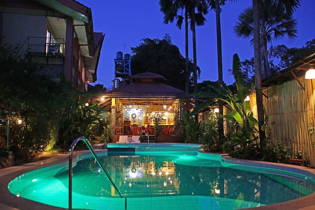 בריכה תמונה