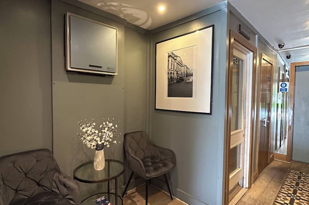 אחר