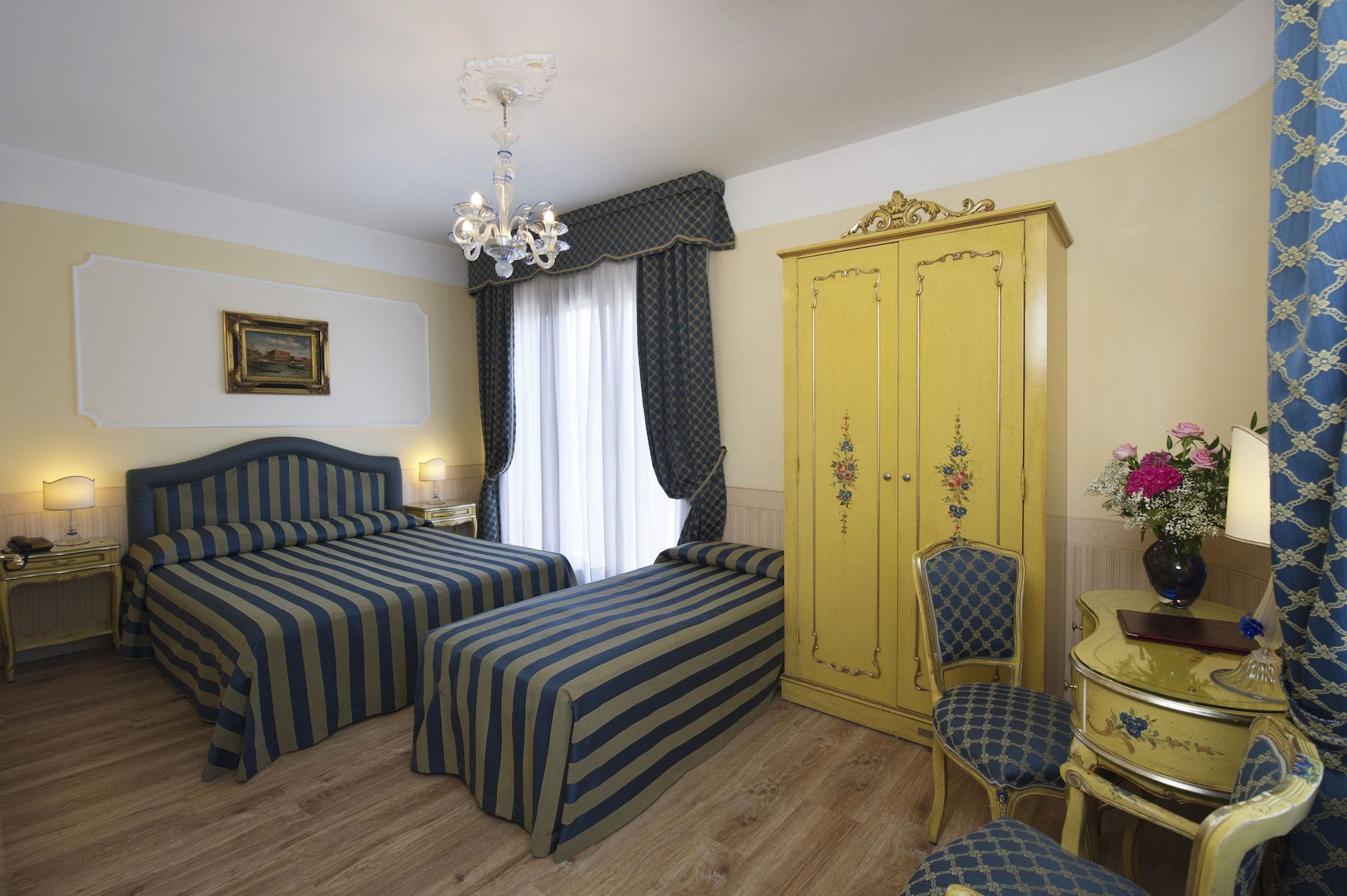 אחר