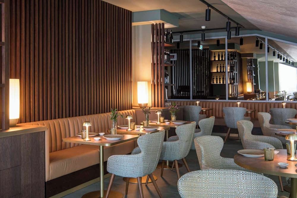 מסעדה תמונה