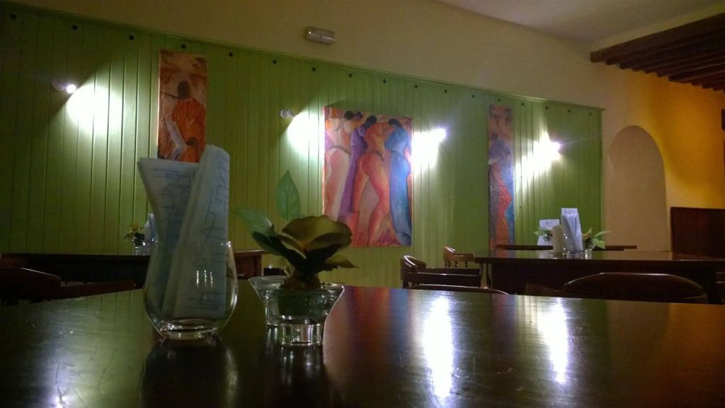 מסעדה תמונה