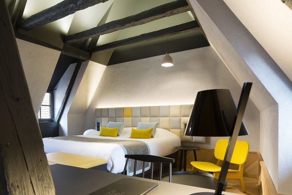 אחר