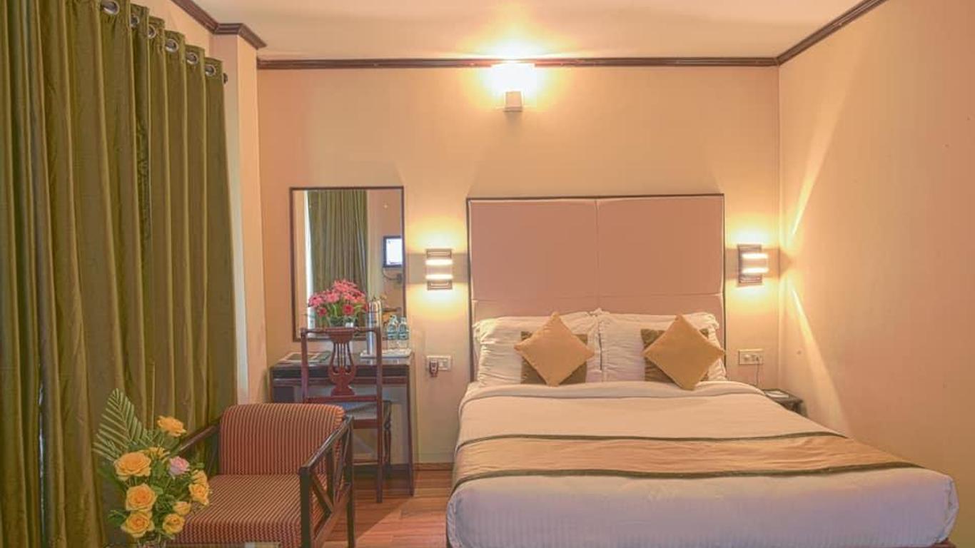 Landmark Hotel