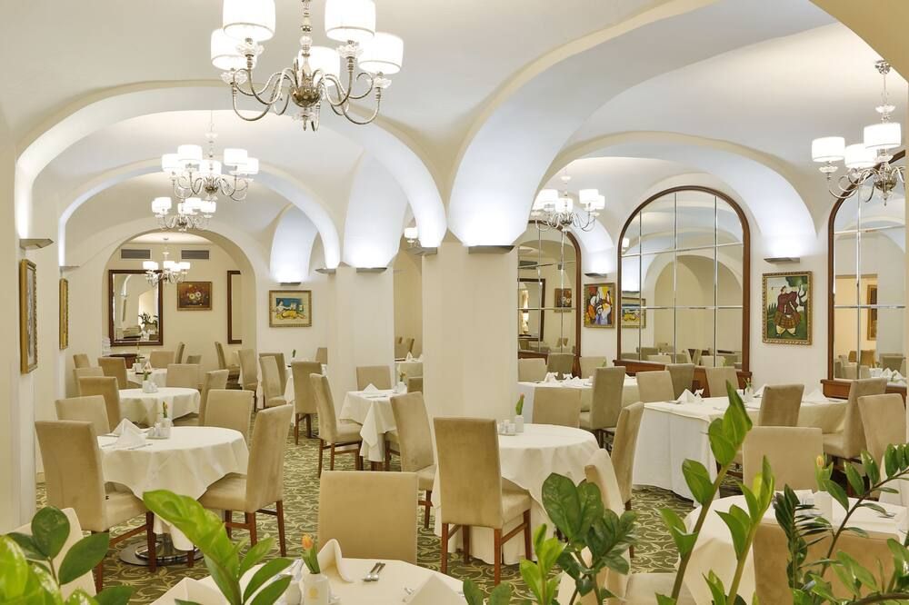 מסעדה תמונה