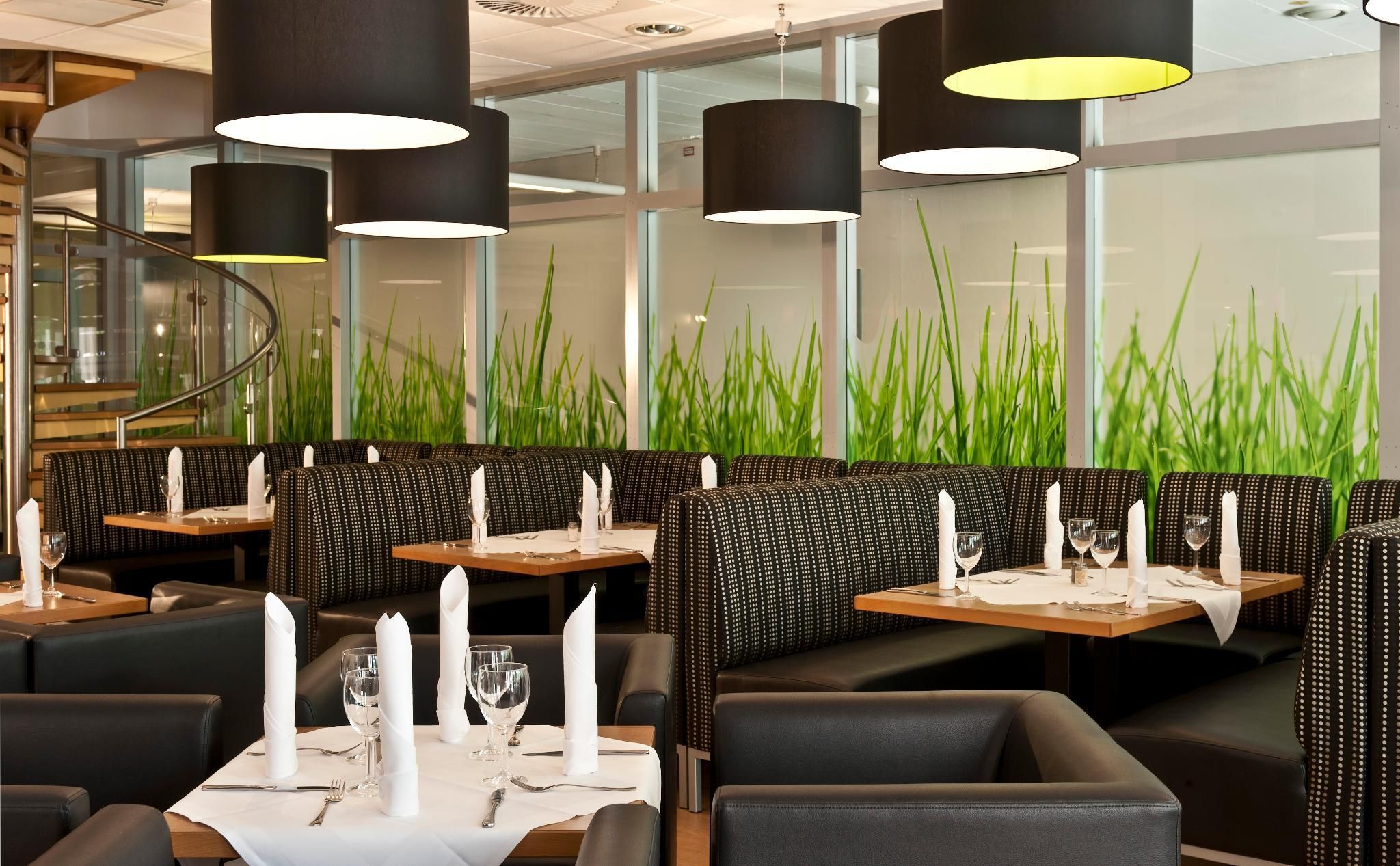 מסעדה תמונה