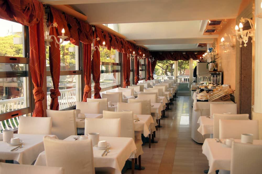 מסעדה תמונה