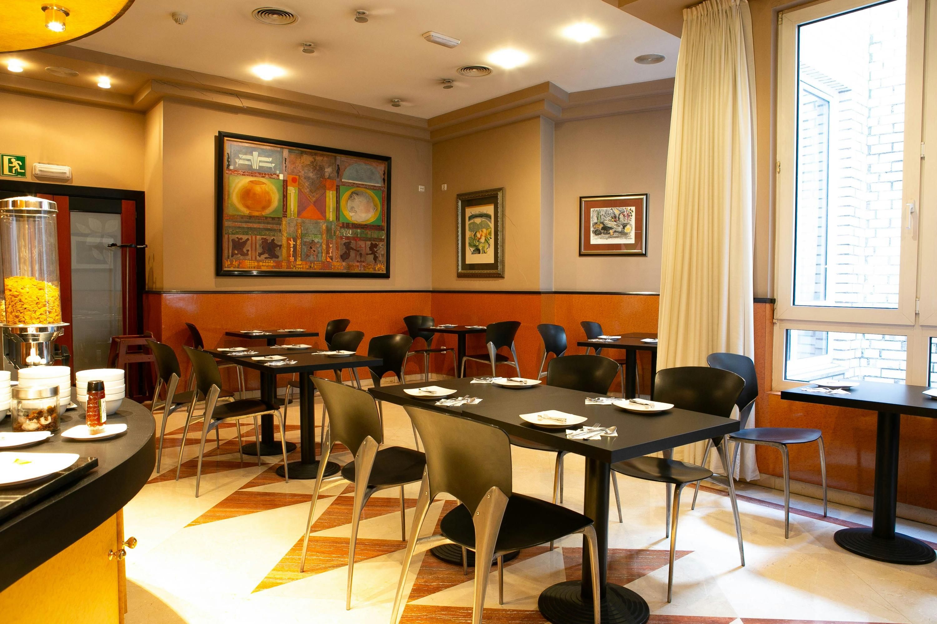 מסעדה תמונה