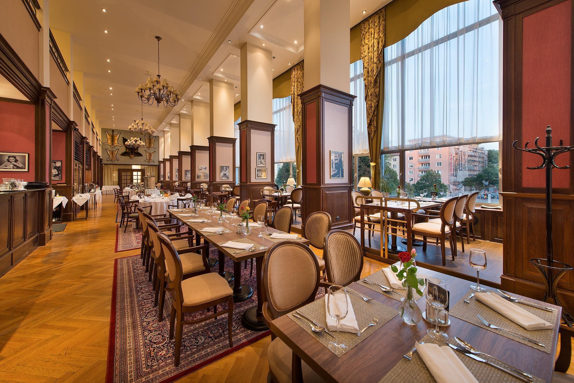 מסעדה תמונה