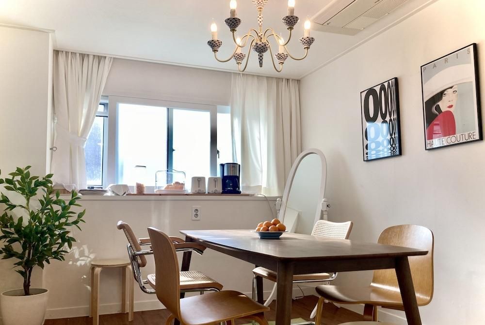 חדר אוכל תמונה