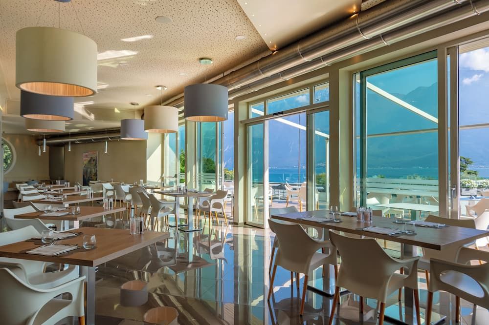 מסעדה תמונה