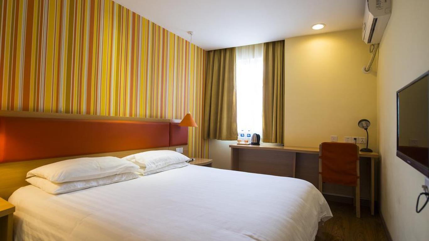 Home Inn Beijing Yansha Embassy Row