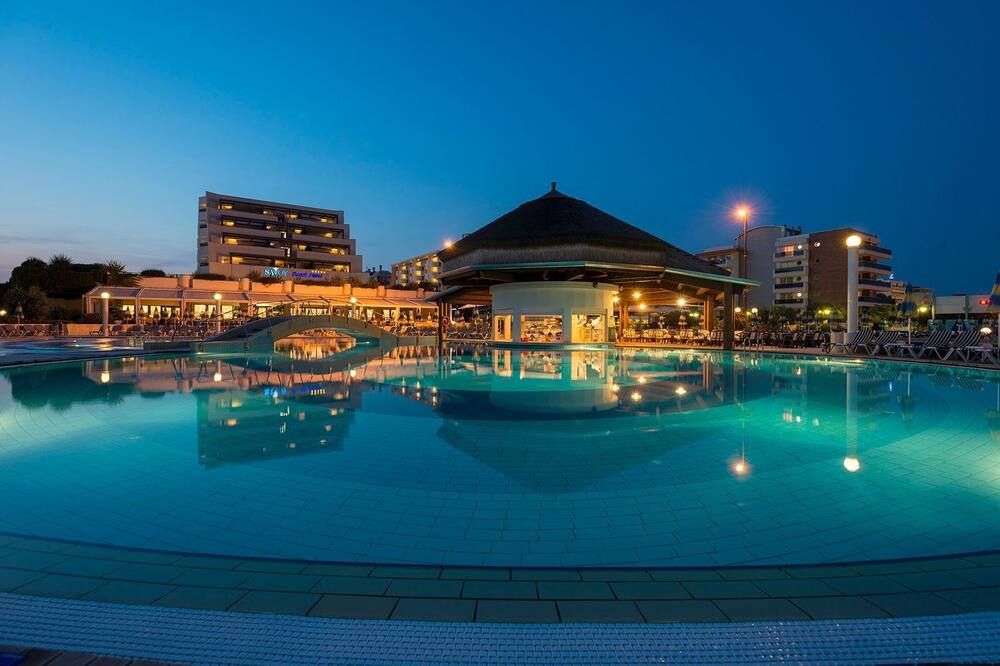 בריכה תמונה