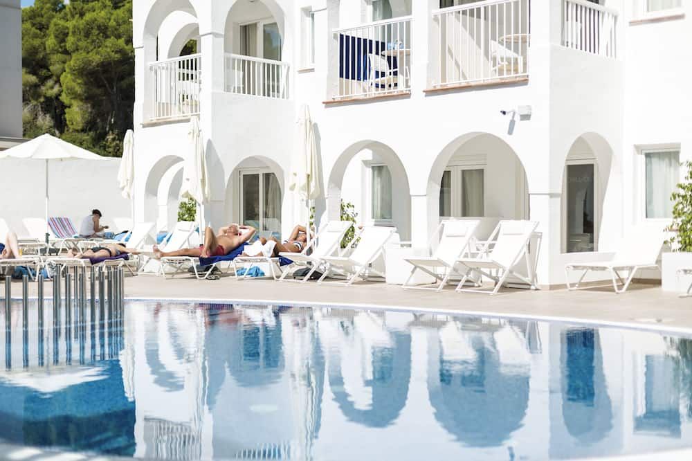 בריכה תמונה