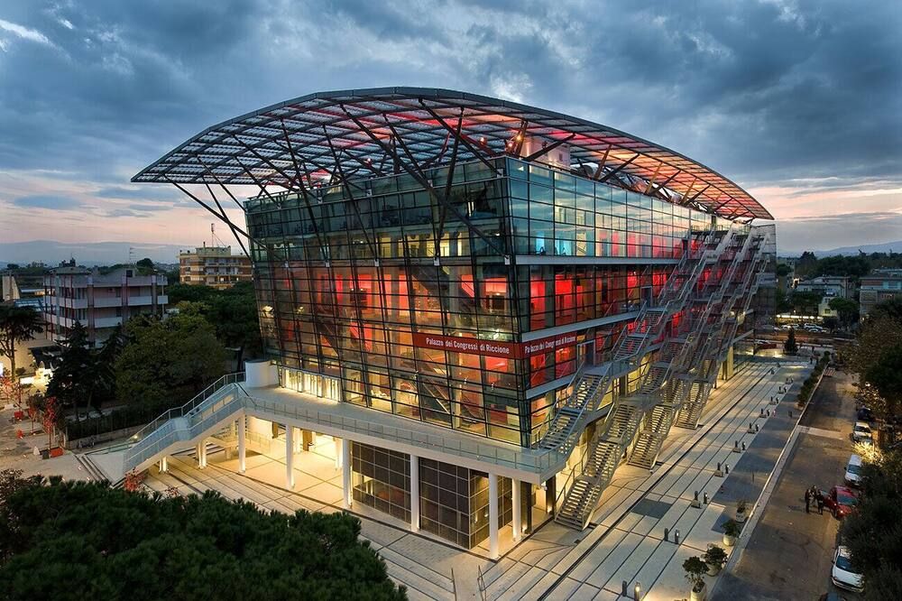 בניין תמונה