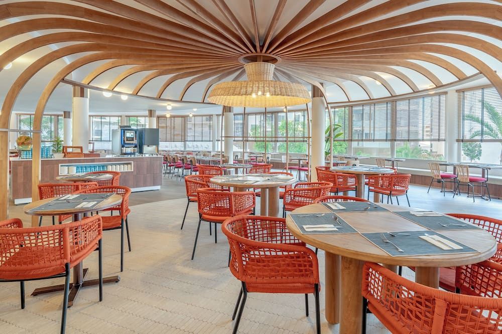 מסעדה תמונה