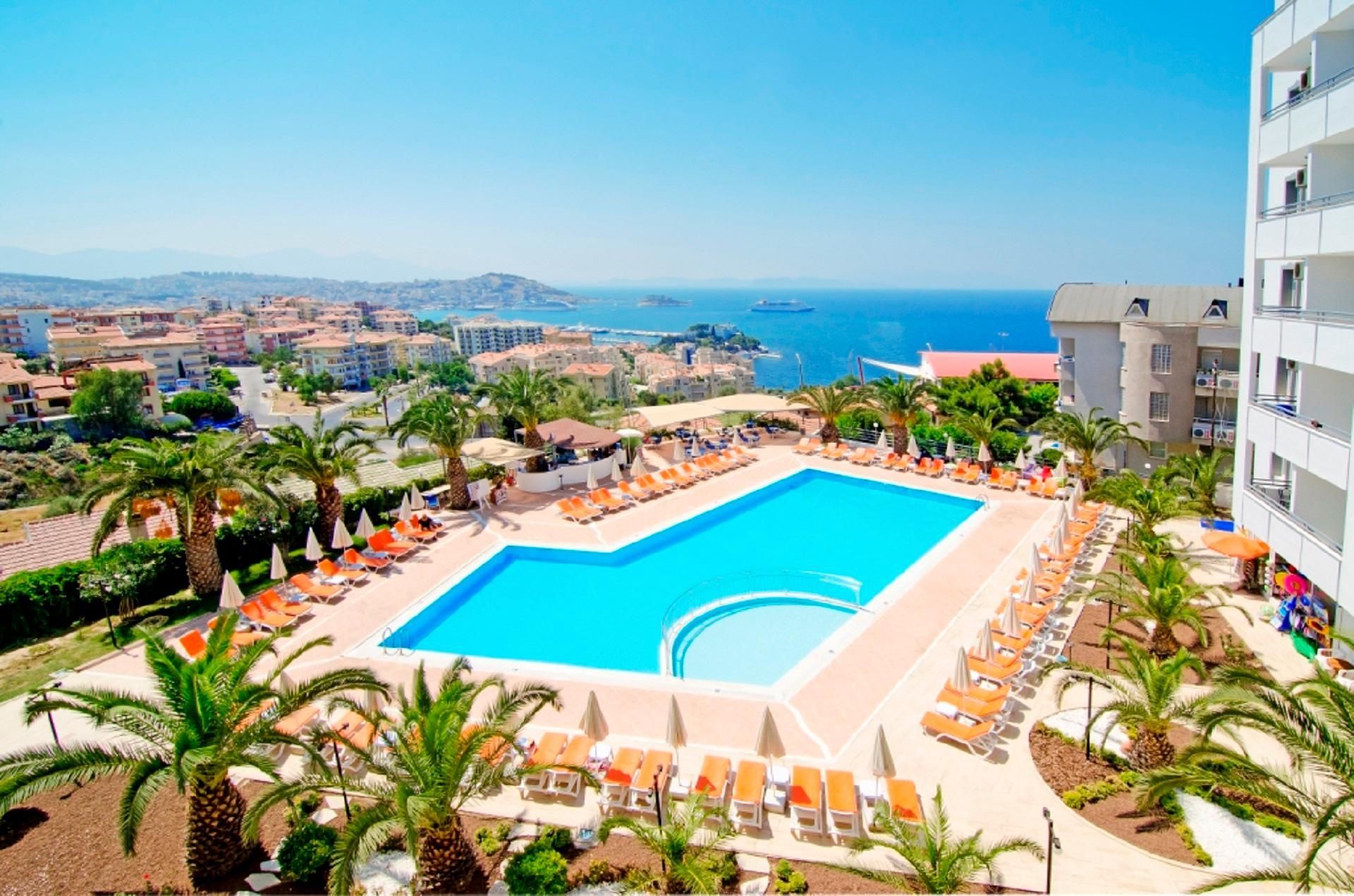 בריכה תמונה