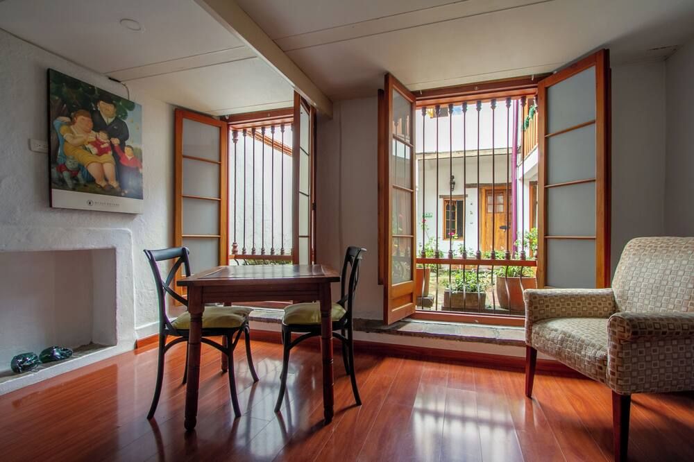 חדר אוכל תמונה