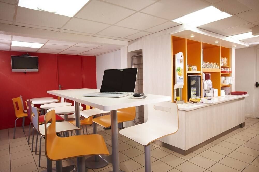 מסעדה תמונה