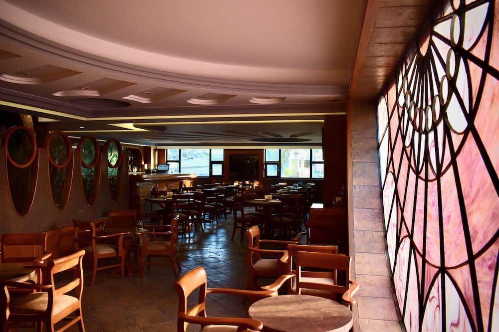 מסעדה תמונה