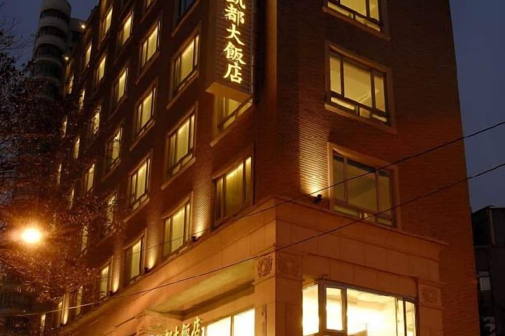 בניין