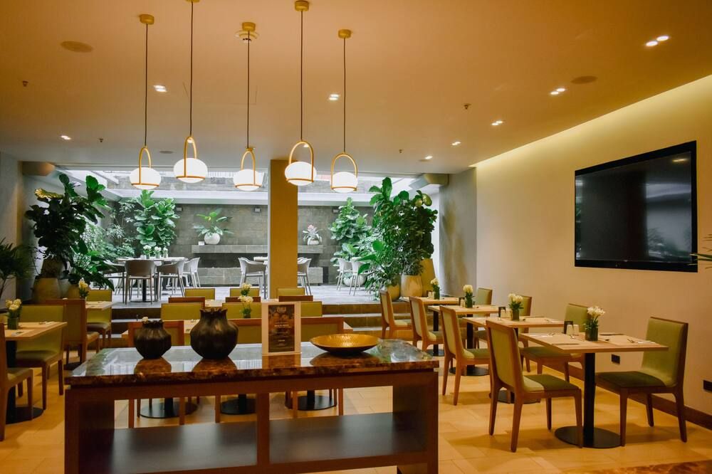 מסעדה תמונה