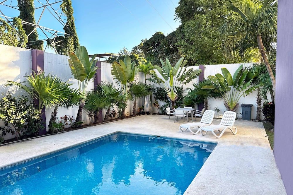 בריכה תמונה