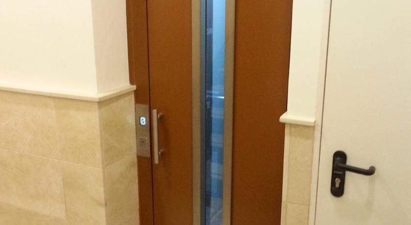 אחר