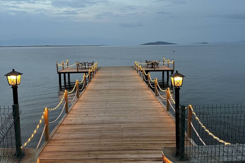 בריכה תמונה