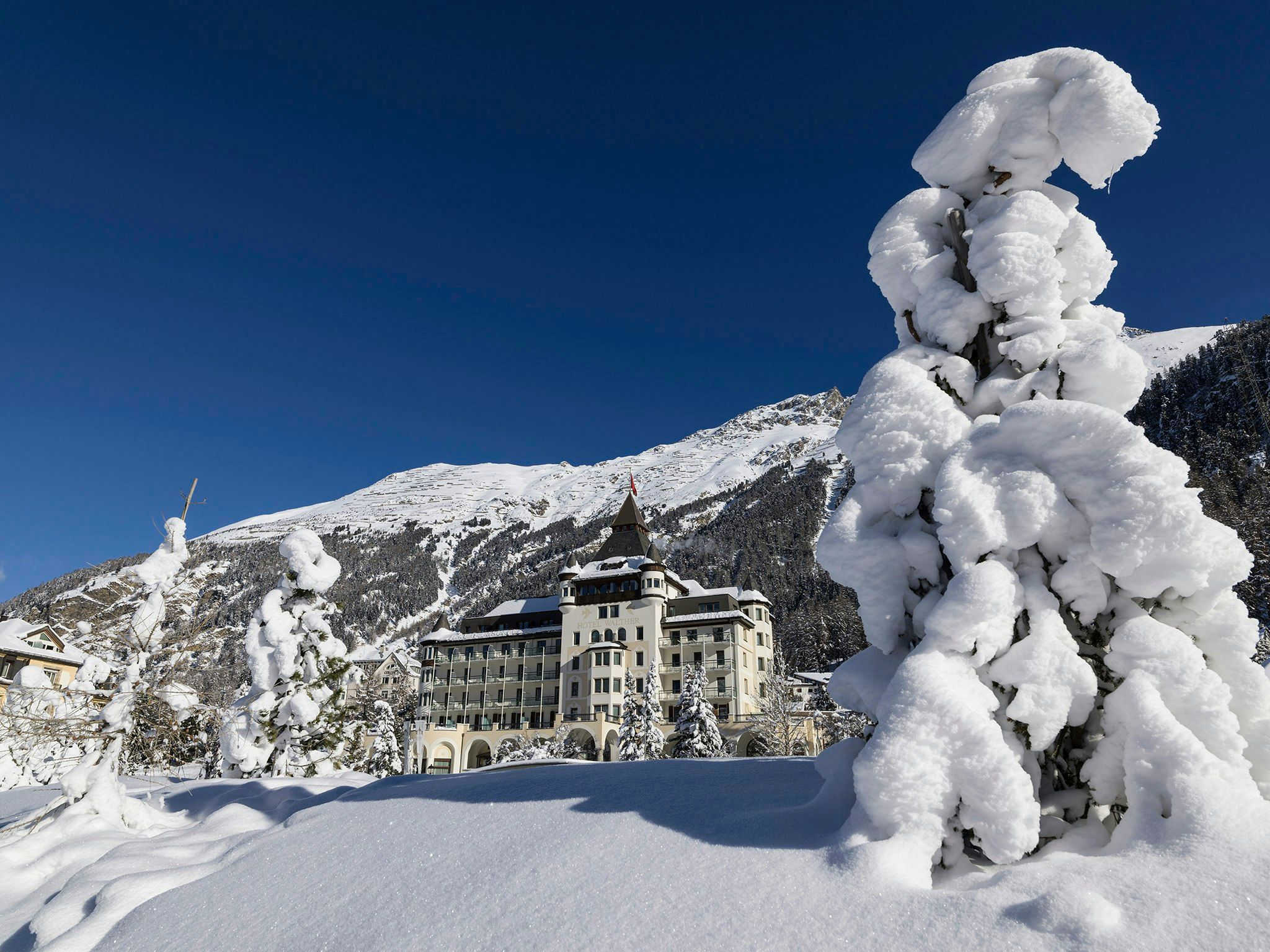 בניין תמונה