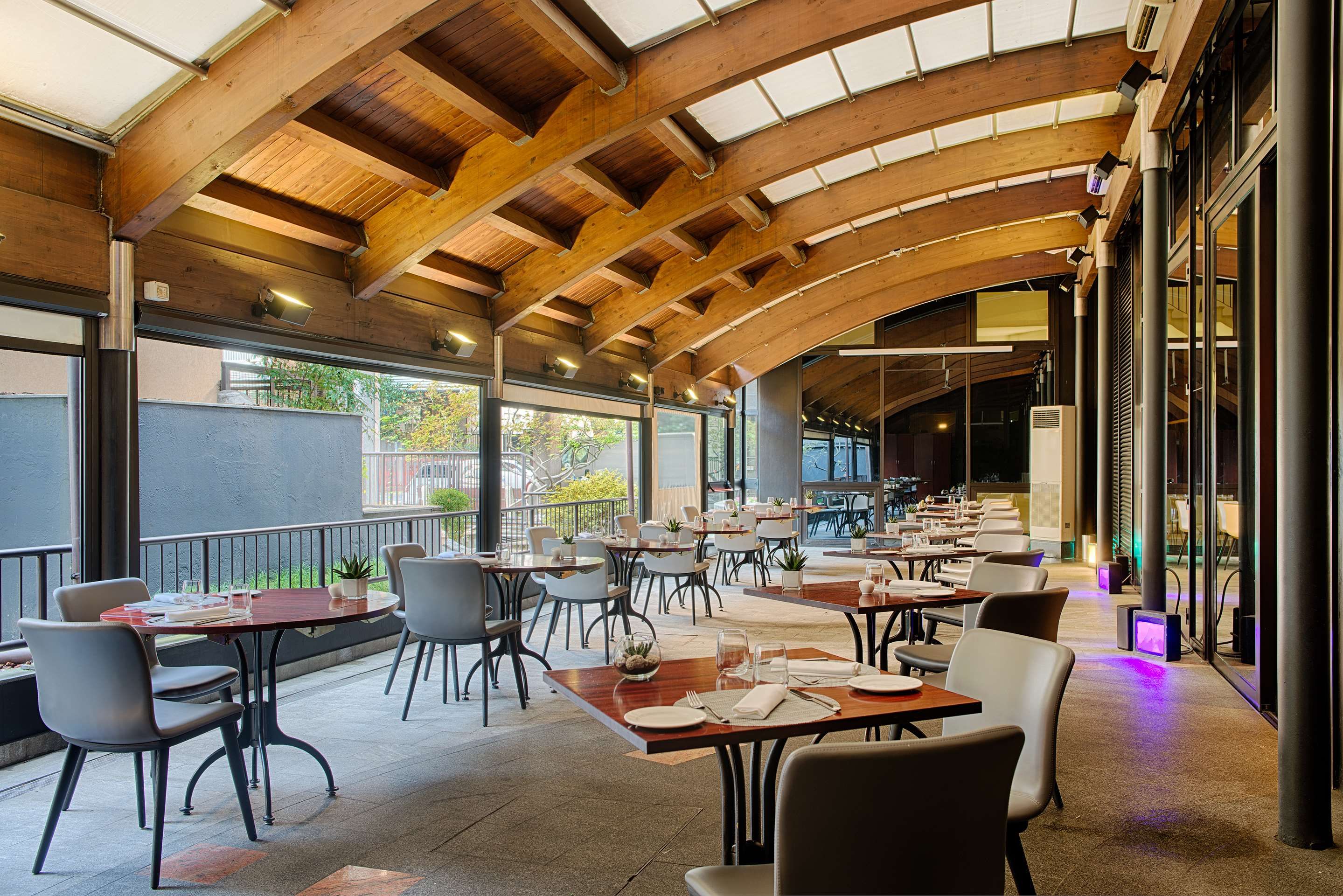 מסעדה תמונה